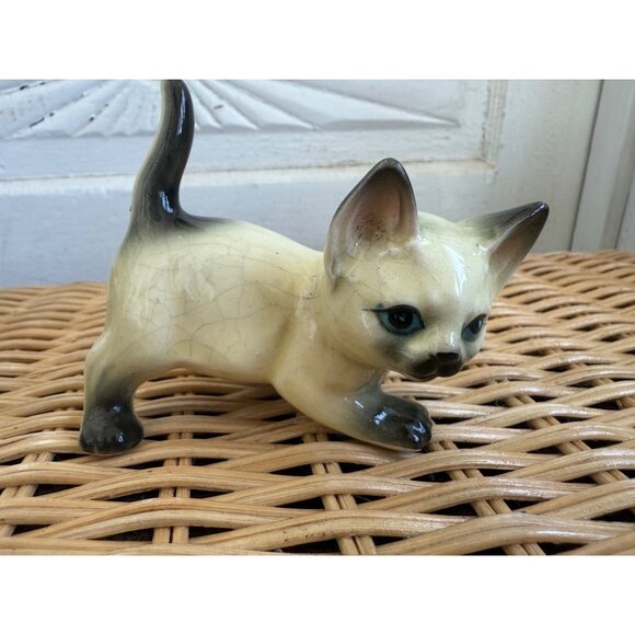 Vintage MCM Pouncing Siamese Cat Kitten Figurine - Picture 1 of 12